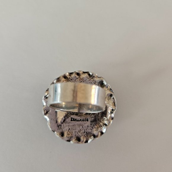 Sterling Silver Flower Ring - Picture 2 of 4
